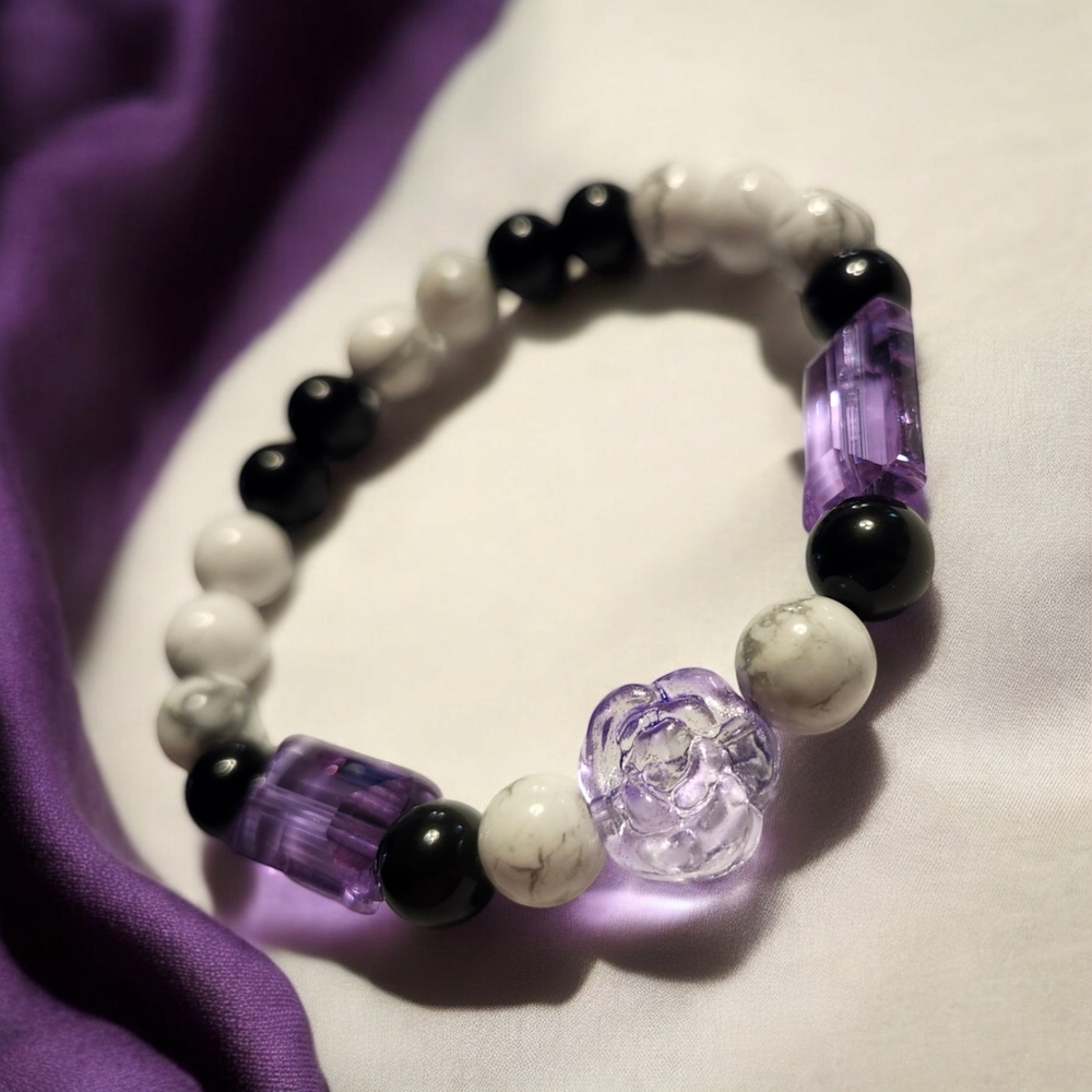Howlite & Obsidian Glass Rose Handcrafted Gemstone Bracelet